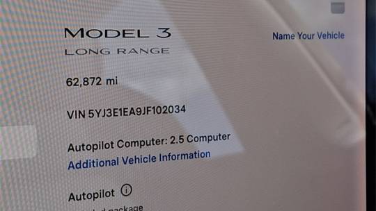 2018 Tesla Model 3 5YJ3E1EA9JF102034