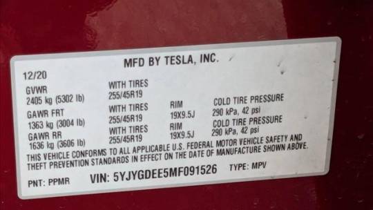 2021 Tesla Model Y 5YJYGDEE5MF091526