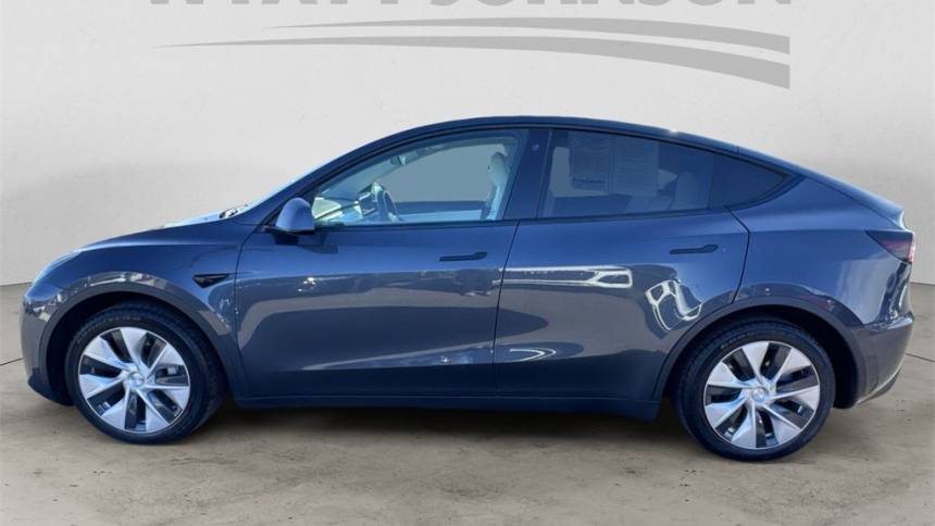 2021 Tesla Model Y 5YJYGDEEXMF075936