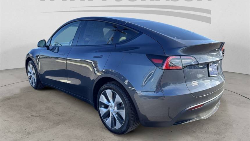 2021 Tesla Model Y 5YJYGDEEXMF075936