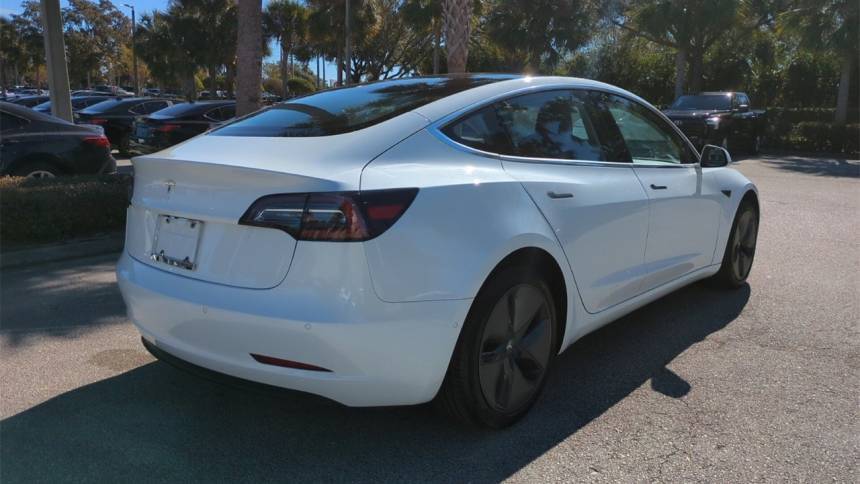 2018 Tesla Model 3 5YJ3E1EA3JF123171