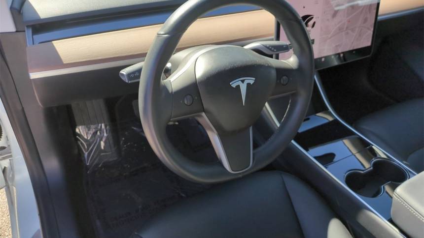 2018 Tesla Model 3 5YJ3E1EA3JF123171