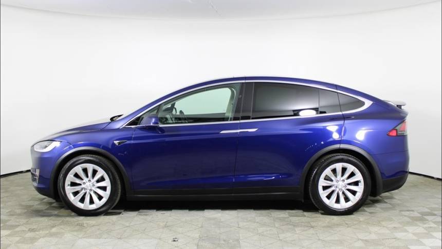 2018 Tesla Model X 5YJXCBE21JF133882