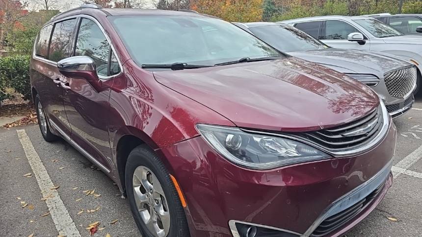 2018 Chrysler Pacifica Hybrid 2C4RC1N79JR178393