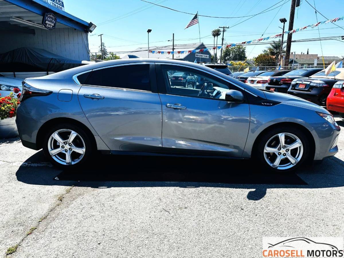 2018 Chevrolet VOLT 1G1RC6S52JU126048