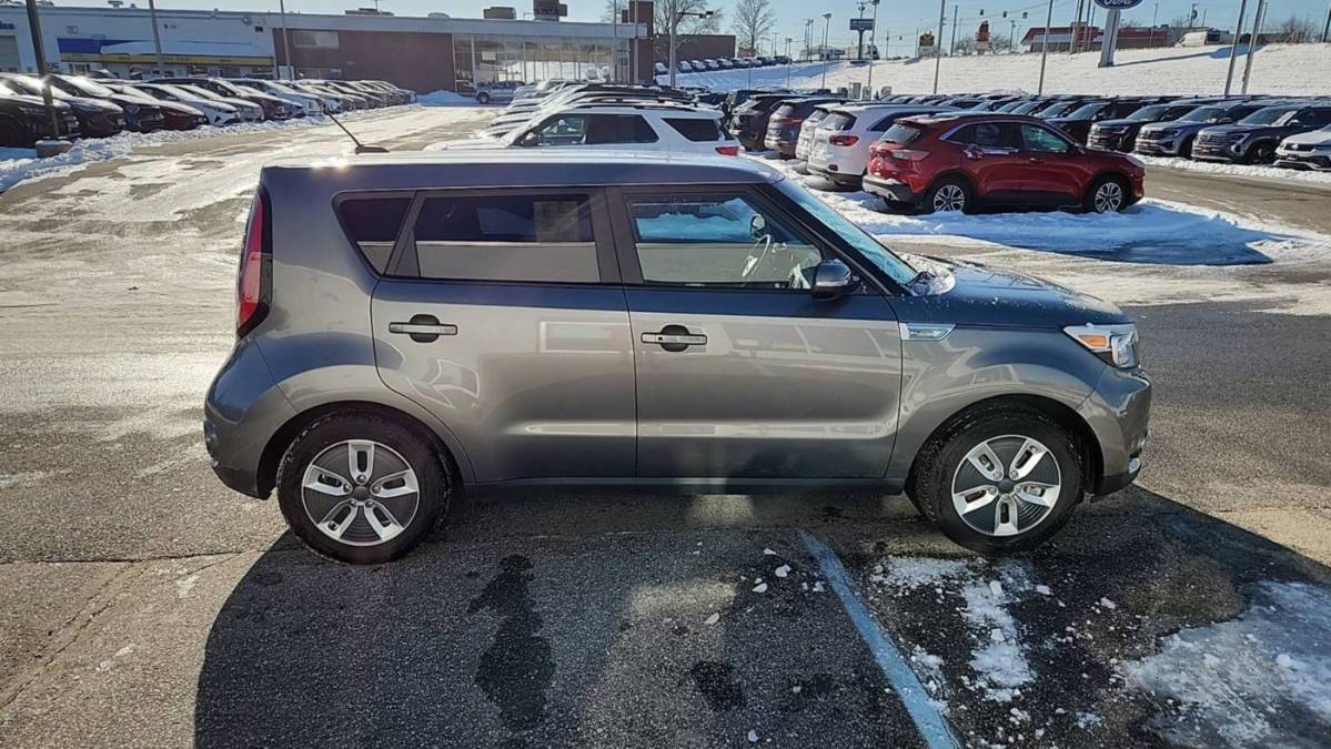 2017 Kia Soul KNDJX3AE9H7021668