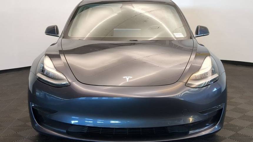 2017 Tesla Model 3 5YJ3E1EA5HF002765