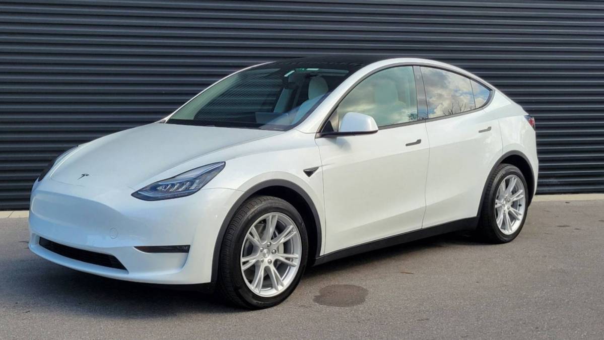 2020 Tesla Model Y 5YJYGDEEXLF027867