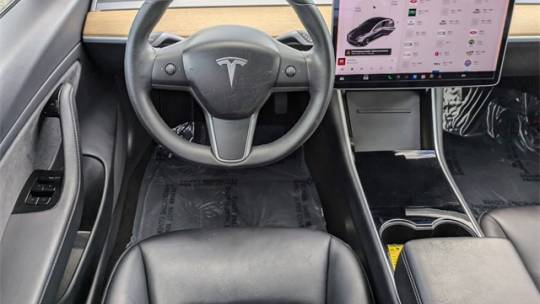 2020 Tesla Model 3 5YJ3E1EB8LF663496