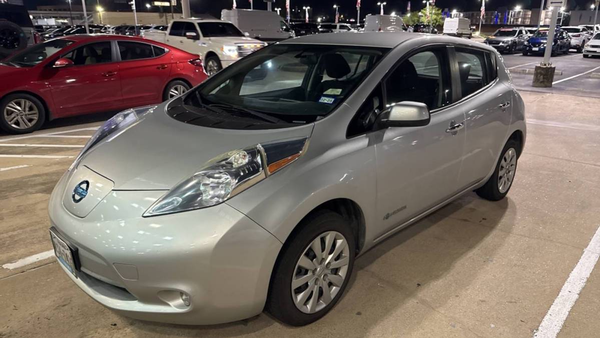 2015 Nissan LEAF 1N4AZ0CPXFC317803