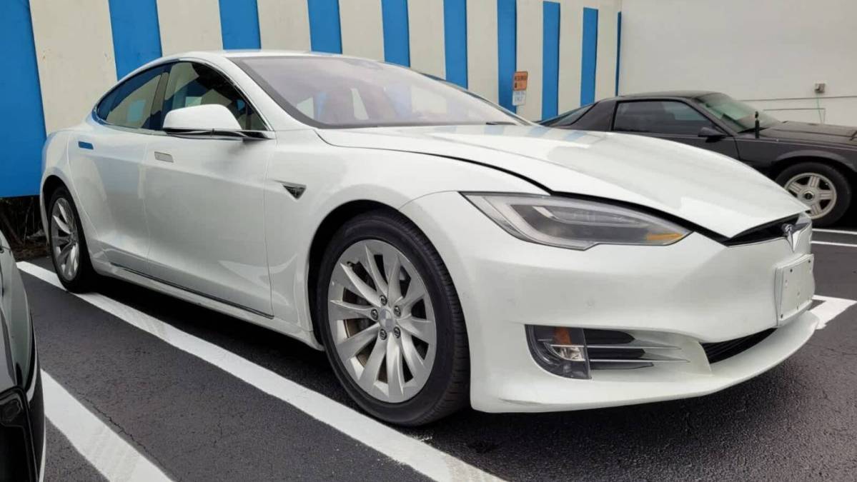 Photo of 2016 Tesla Model S