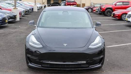 2018 Tesla Model 3 5YJ3E1EB3JF070660