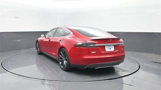 2015 Tesla Model S 5YJSA1E47FF114045