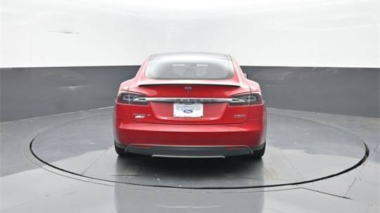 2015 Tesla Model S 5YJSA1E47FF114045