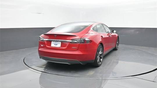 2015 Tesla Model S 5YJSA1E47FF114045