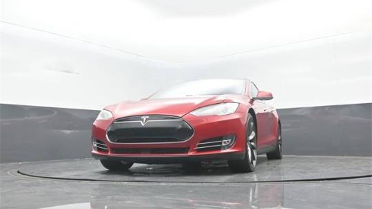 2015 Tesla Model S 5YJSA1E47FF114045