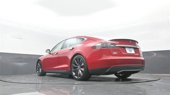 2015 Tesla Model S 5YJSA1E47FF114045