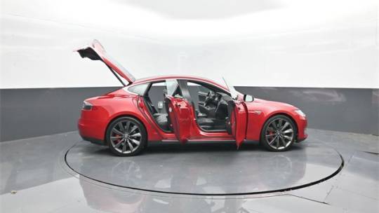 2015 Tesla Model S 5YJSA1E47FF114045