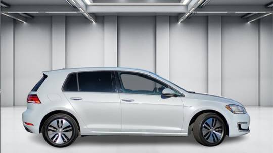 2017 Volkswagen e-Golf WVWKR7AU1HW954001