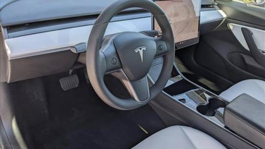 2020 Tesla Model 3 5YJ3E1EBXLF622741