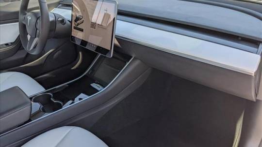 2020 Tesla Model 3 5YJ3E1EBXLF622741