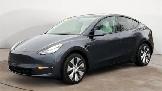 2021 Tesla Model Y 5YJYGAEE4MF245755