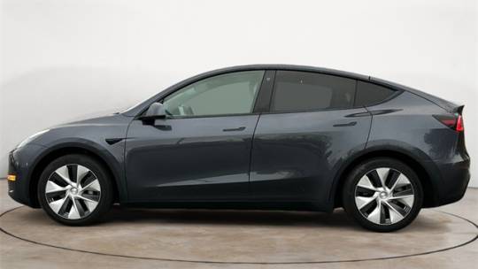 2021 Tesla Model Y 5YJYGAEE4MF245755