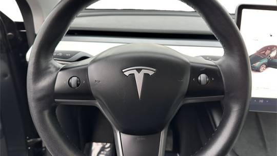 2021 Tesla Model Y 5YJYGAEE4MF245755