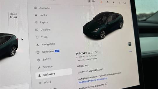 2021 Tesla Model Y 5YJYGAEE4MF245755