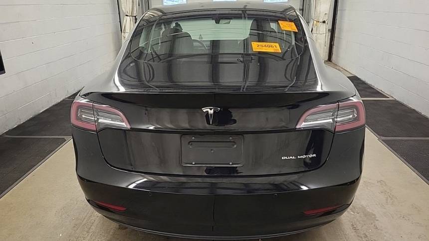 2020 Tesla Model 3 5YJ3E1EB1LF735476