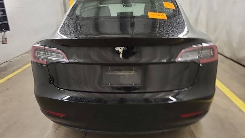 2019 Tesla Model 3 5YJ3E1EA3KF415789