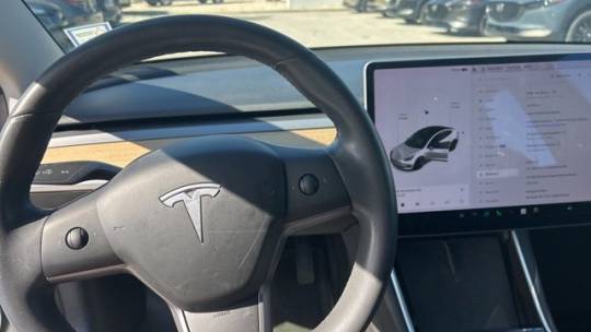 2020 Tesla Model 3 5YJ3E1EA1LF645333