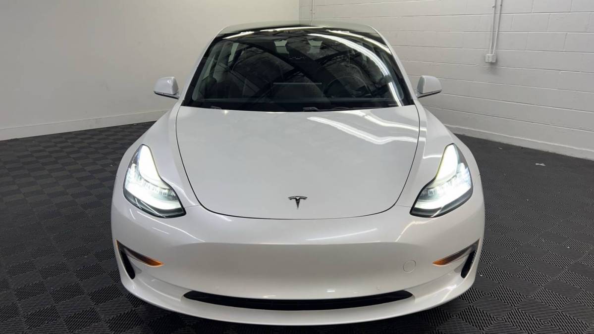 2019 Tesla Model 3 5YJ3E1EA6KF476523