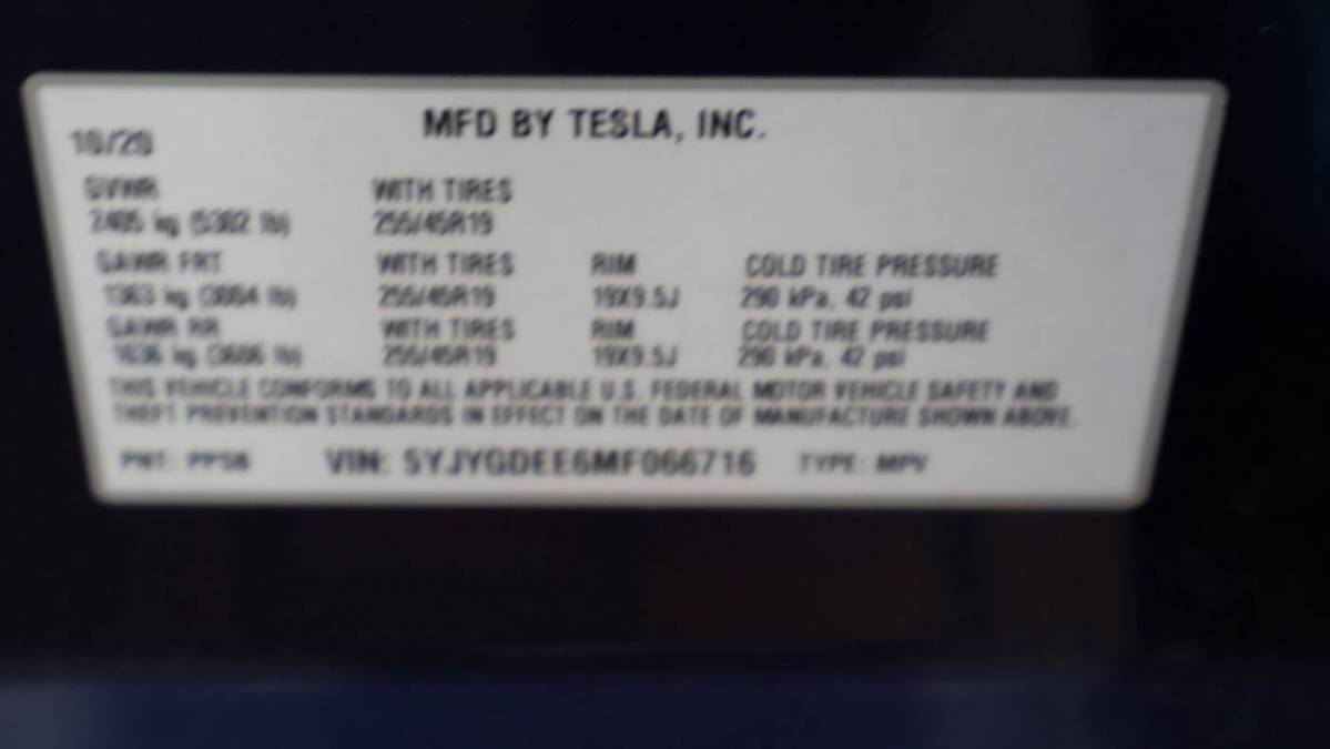 2021 Tesla Model Y 5YJYGDEE6MF066716