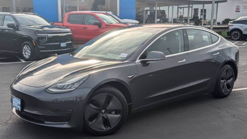 2018 Tesla Model 3 5YJ3E1EB8JF128794