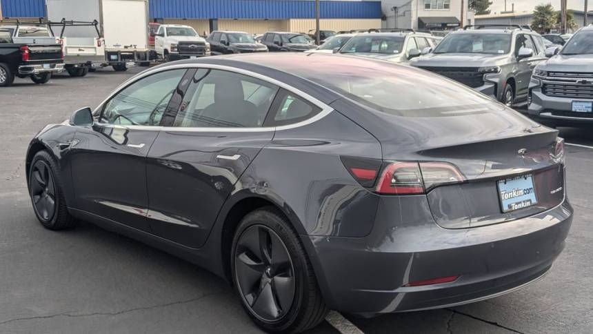 2018 Tesla Model 3 5YJ3E1EB8JF128794