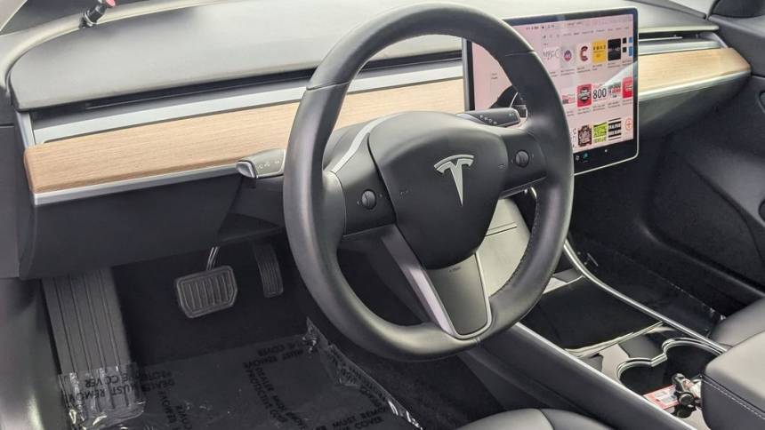 2018 Tesla Model 3 5YJ3E1EB8JF128794