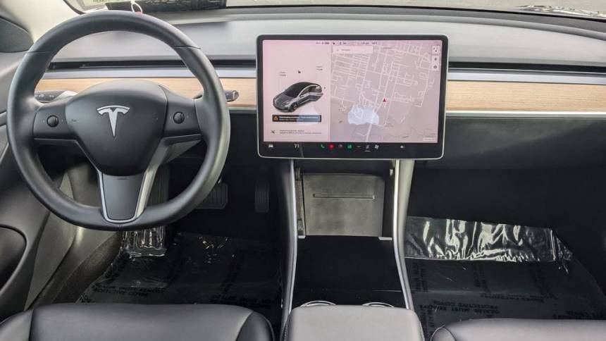 2018 Tesla Model 3 5YJ3E1EB8JF128794