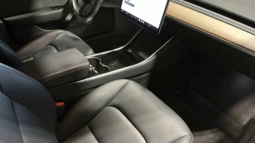 2018 Tesla Model 3 5YJ3E1EAXJF016280