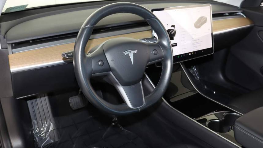 2019 Tesla Model 3 5YJ3E1EA5KF306167