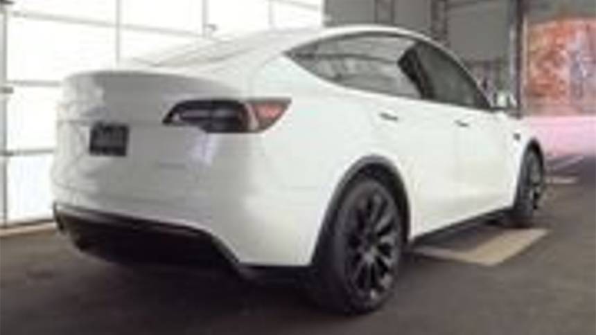 2021 Tesla Model Y 5YJYGDEE2MF190532