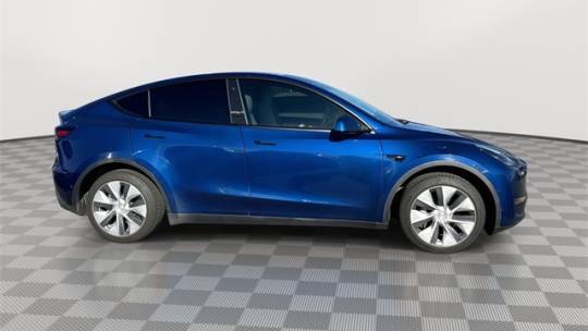 2021 Tesla Model Y 5YJYGDEE0MF247939