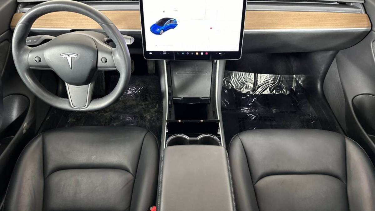 2018 Tesla Model 3 5YJ3E1EA4JF109425