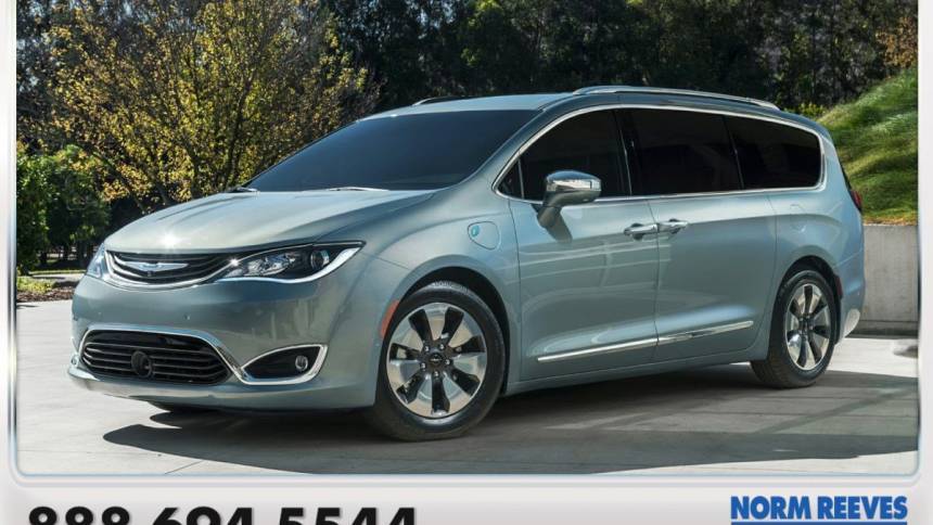 2018 Chrysler Pacifica 2C4RC1N79JR183500