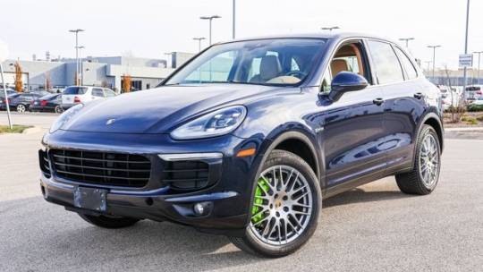 2016 Porsche Cayenne WP1AE2A23GLA59522