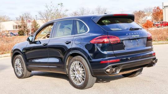 2016 Porsche Cayenne WP1AE2A23GLA59522