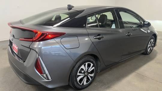 2017 Toyota Prius Prime JTDKARFP0H3065598