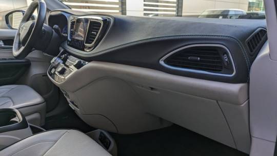 2018 Chrysler Pacifica Hybrid 2C4RC1N7XJR118090