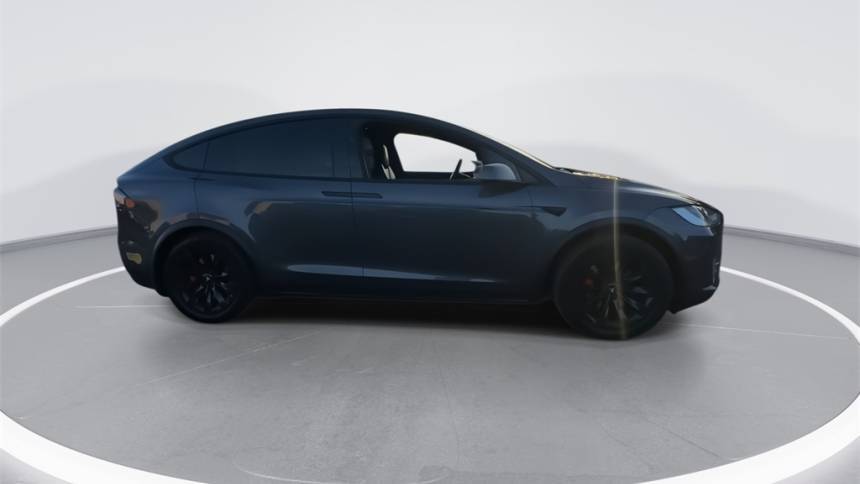 2019 Tesla Model X 5YJXCDE42KF193572