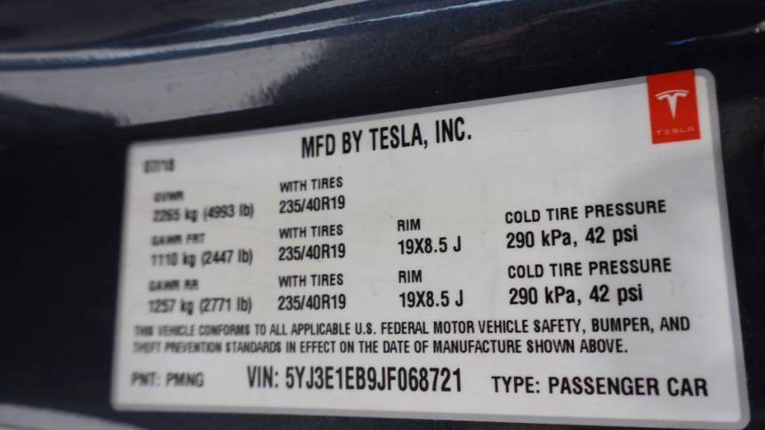 2018 Tesla Model 3 5YJ3E1EB9JF068721